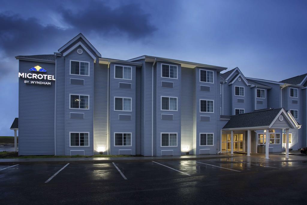 Quality Inn & Suites Caldwell I-77 Bagian luar foto