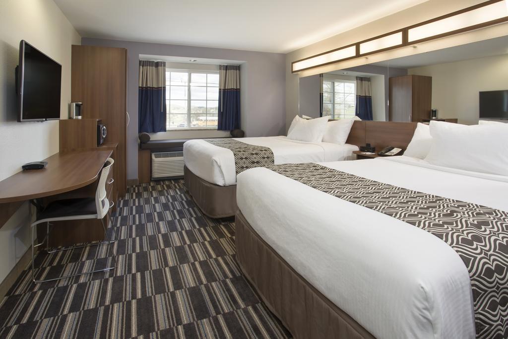 Quality Inn & Suites Caldwell I-77 Bagian luar foto