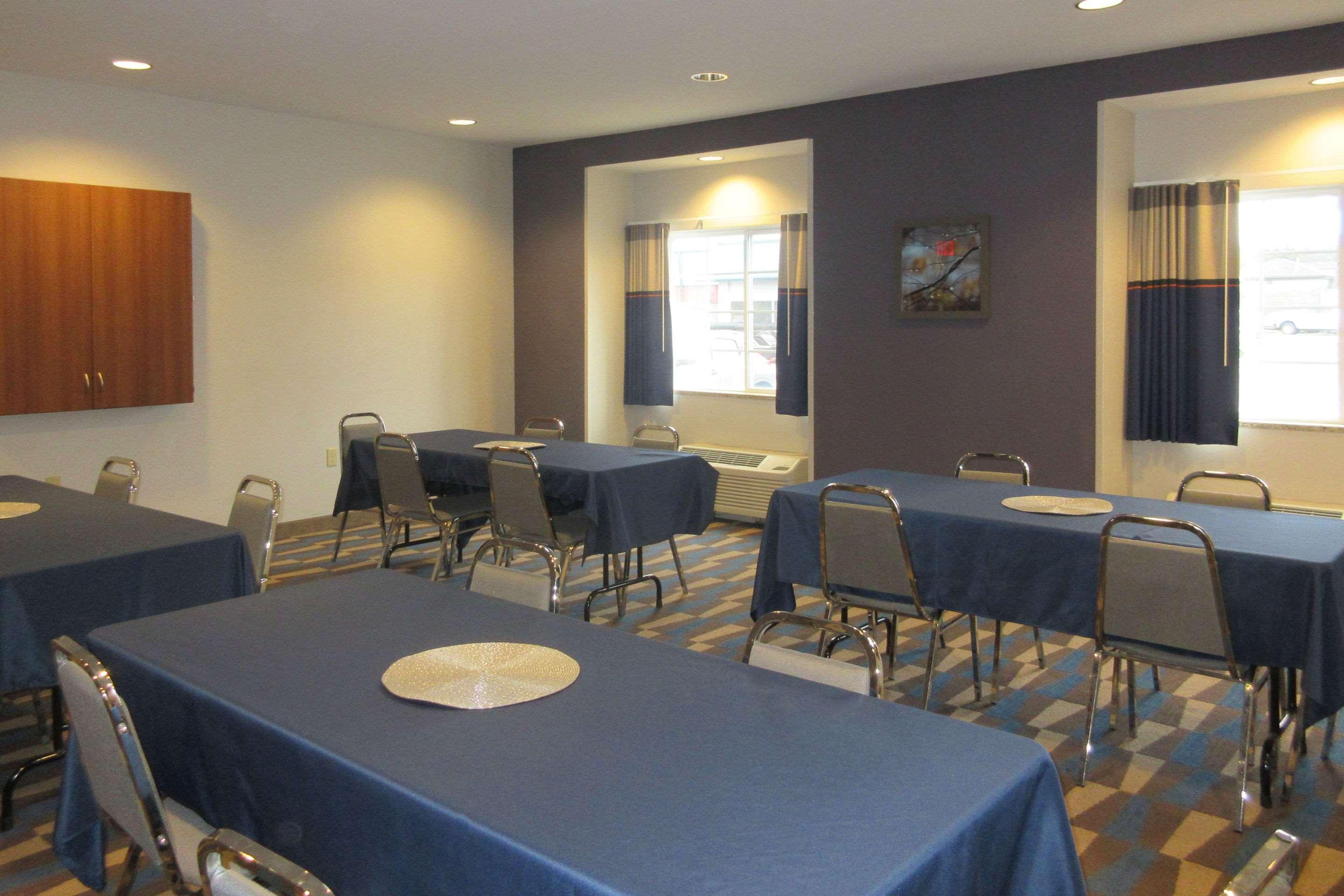 Quality Inn & Suites Caldwell I-77 Bagian luar foto
