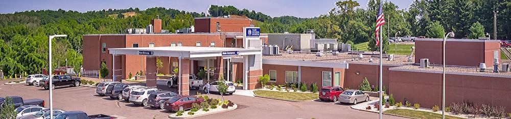 Quality Inn & Suites Caldwell I-77 Bagian luar foto