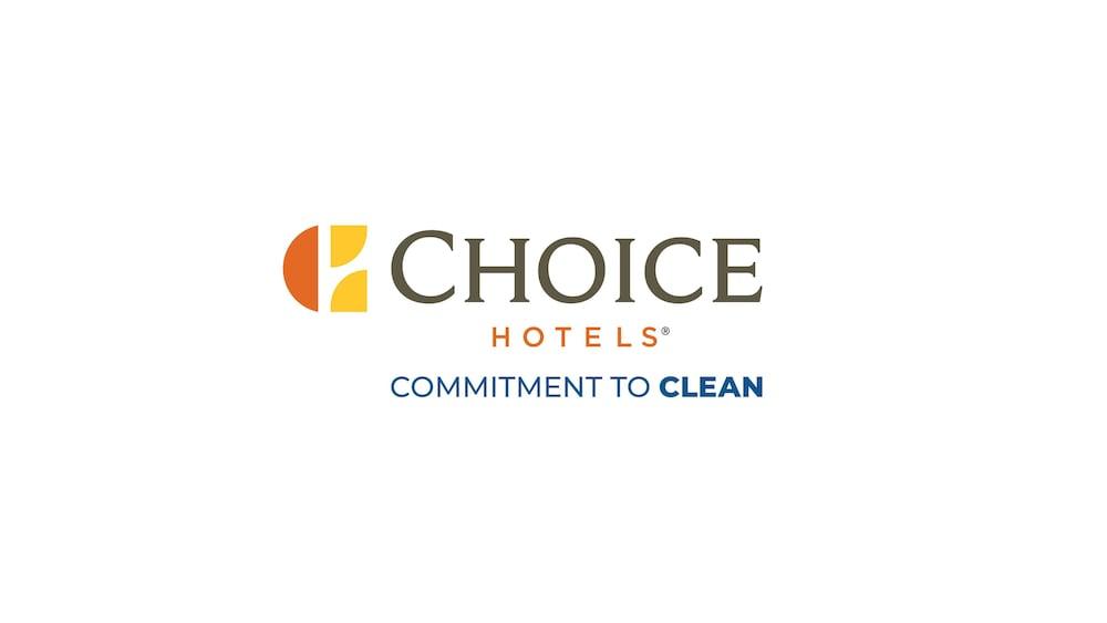 Quality Inn & Suites Caldwell I-77 Bagian luar foto